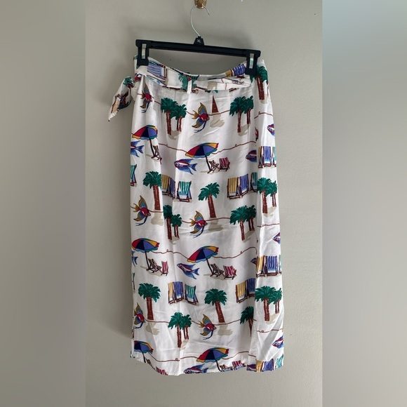 Vintage beach patterned wrap skirt or swimsuit cover - Picture 4 of 4